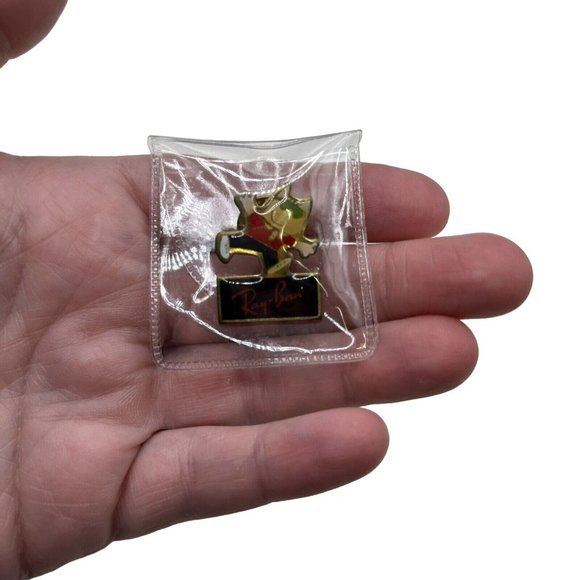 Ray Ban Lapel Hat Pin Made in Taiwan Olympics - Picture 2 of 5